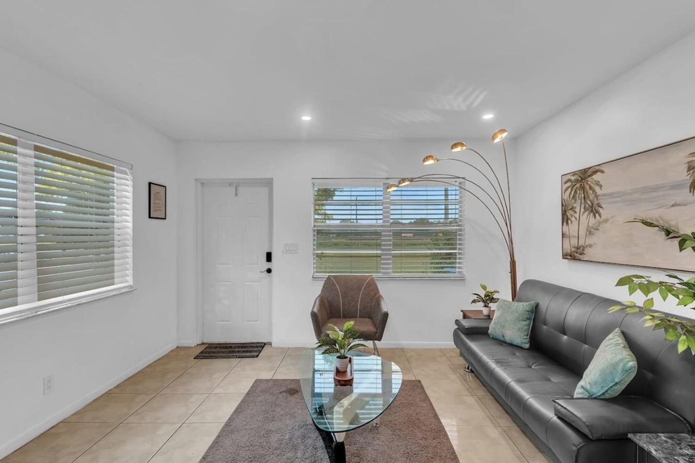 2 Bedroom House Minutes From Beach And Casino Db1 戴尼亚 外观 照片